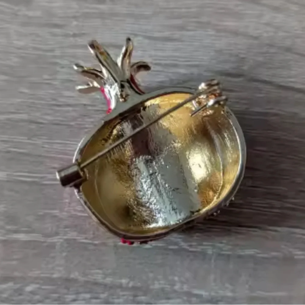 Red Pomegranate Gold Brooch